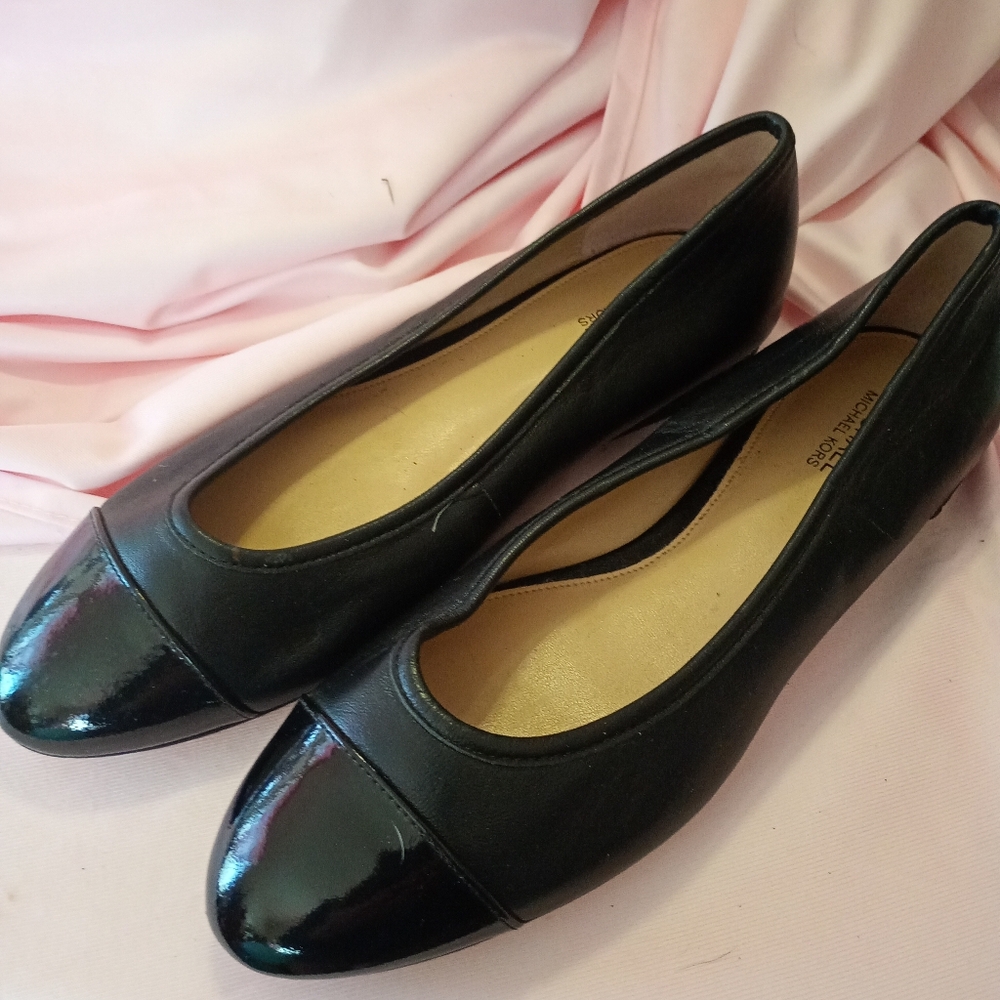Michael Kors black flats